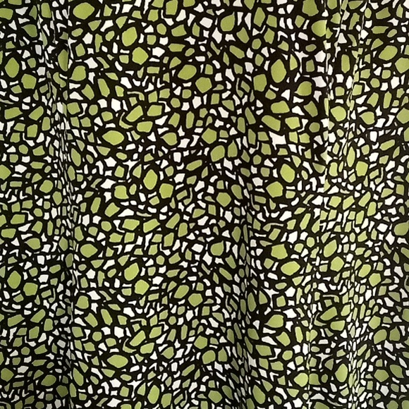 Green and Black Sleeveless Dress Size 14w - Picture 2 of 2